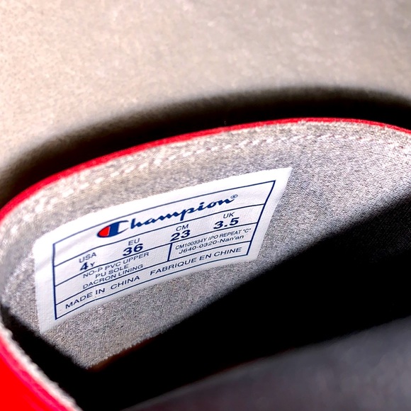 Red Champion Slides - Picture 5 of 5